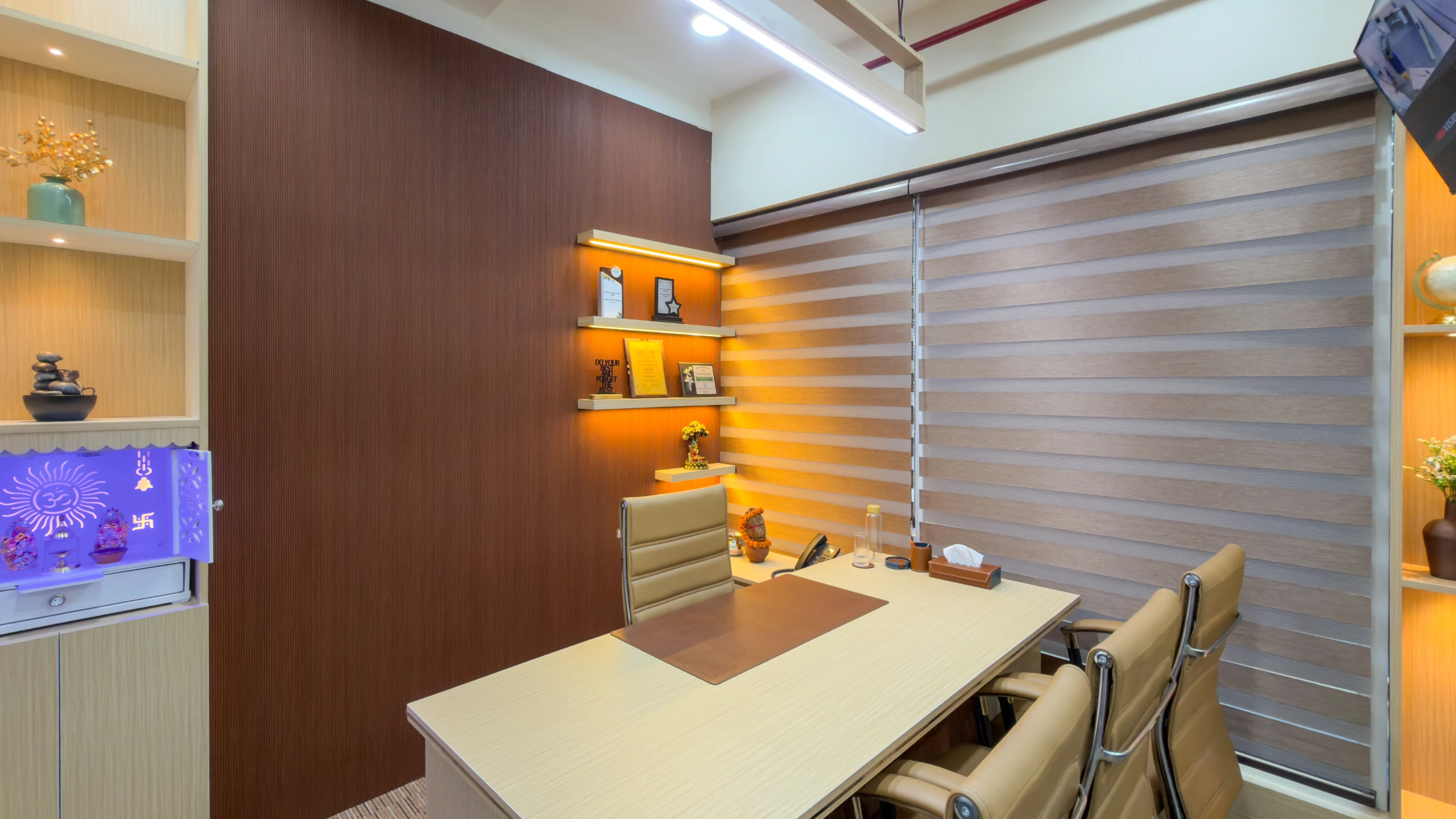 Director's Office — Shelves